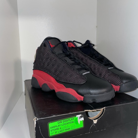 Lot of Jordan’s 4.5Y - Picture 5 of 17